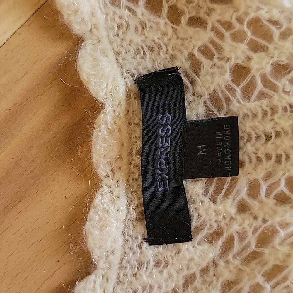 Express Crochet Tank Style Top - Picture 3 of 8